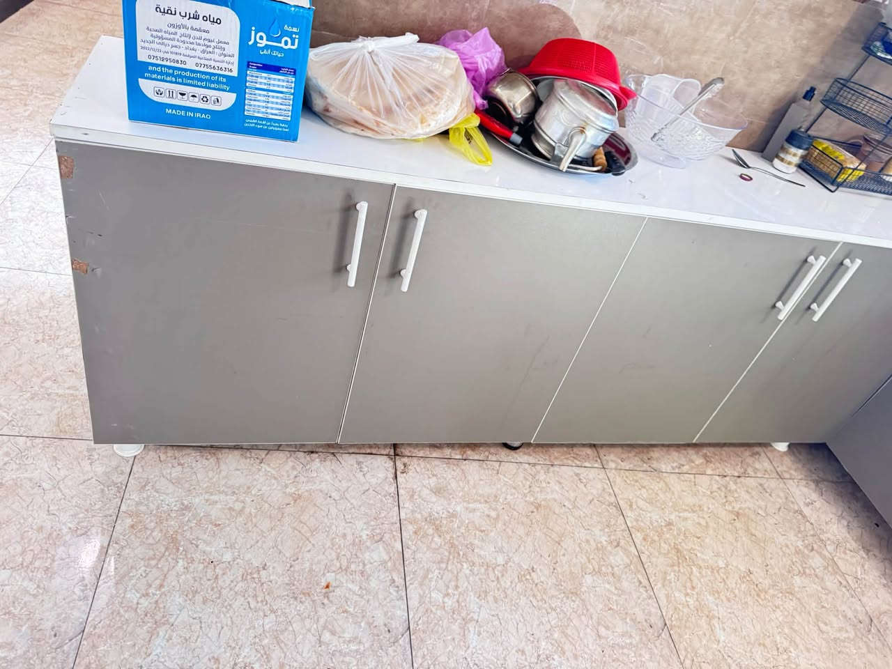 كاونتر خشب mdf نضافه80 ب.\. 3قطع مترين كاونتر +الملحق سنك متر ونص مرمر مرمر @إشارة للسفسار *********** اول كتصل خصم خاص
