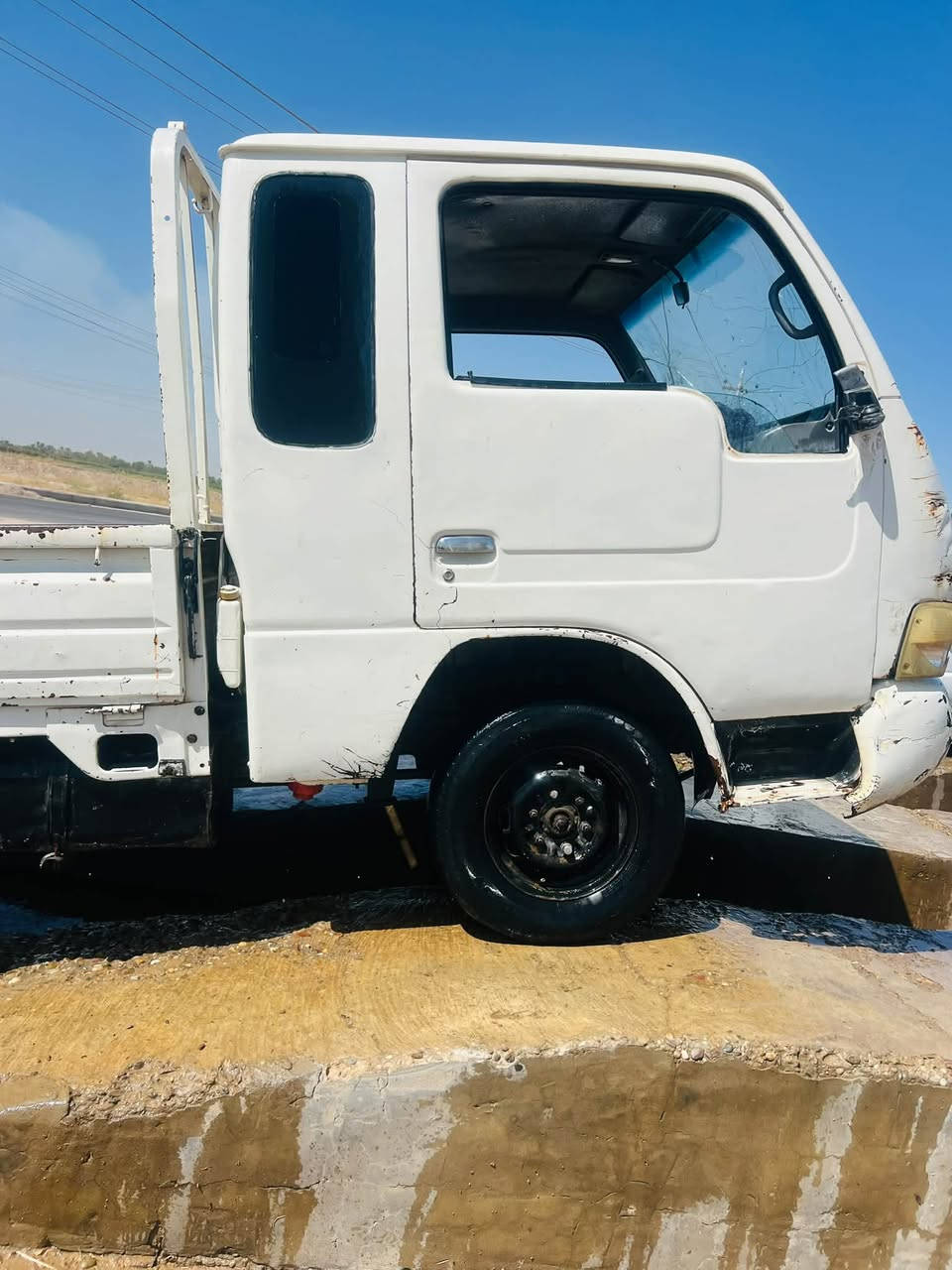 السلام عليكم سامسونج موديل 2000محرك كير شاصي اكسل شرط كهربيات سنويه ضايعه مابيها تحويل مكفوله سرقه ودوله 
المكان سامراء ناحيه المعتصم 
السعر 19 ورقه بيها مجال للشراي 
اراوس حسب القناعه شعندك نزل
***********
