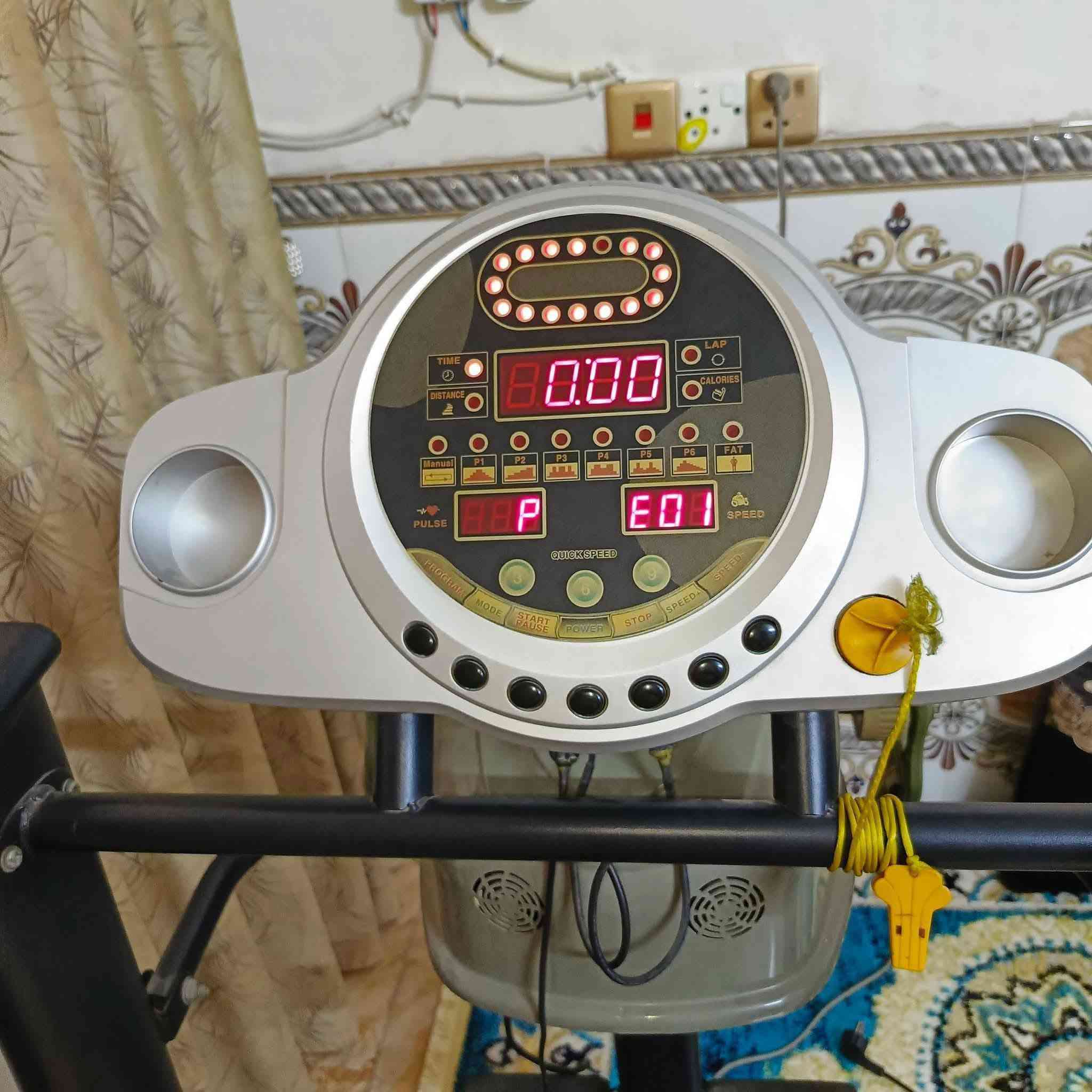 للبيع جهاز ركض 🏃و حرق دهون بطن جهاز شغال وكامل قيم وخذ واتساب ***********
مكانة حي الأمانة بصف شارع فلسطين
