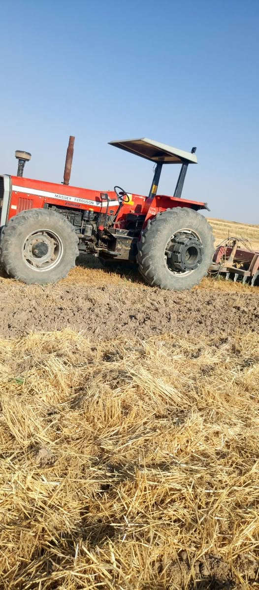 فوركسن برازيلي 120للبيع موديل 2000 كير محرك شرط جاهز لعمل محافظةكركوك قضاء حويجه قريت المصطافيه والستفسار على هاذا الرقم ***********
