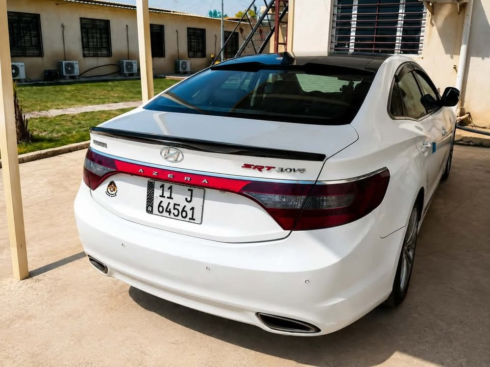 للبيع سعر 105 قفل 🔒
هونداي ازيره Vip خليجي 2012
المحرك V6 حجم 3000 المرغوب 
فتحة سقف بانوراما.
مقاعد جلد كهربائية.
تحكم ستيرن 
لدد نهاري 
ذاكرة للمقاعد (Memory Seats).
تبريد وتسخين للمقاعد الأمامية
ستارة خلفية كهربائية.
حساسات أمامية وخلفية.
كاميرا خلفية..
تشغيل بصمة  Start/Stop.
نظام صوت Infinity الفاخر.
تكييف أوتوماتيك ثنائي التحكم.
مرايا كهربائية مع طي كهربائي وإشارات LED.
بريك يد إلكترونية.
هزه وسنويه جدد باسمي تريد وكاله تريد تحويل
إطارات + سبير جديد 
صدر أمامي خلفي جديد
صبغ احزام جماليه
سعر 105$ قفل 
مكان السياره موصل واتساب📞 ***********

