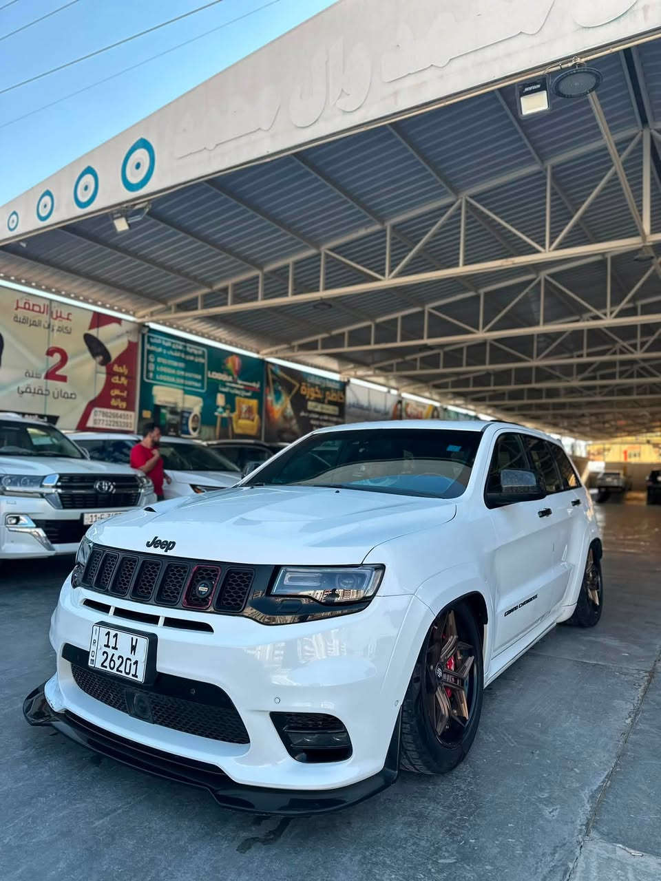 السلام عليكم 
JEEP SRT 6.4 2018 
السيارة اعلى مواصفات والتزويد والاضافات الي عليهة متخلص
شوتة AFE
هدرز kooks
اكزوز corsa 
جكات S3 
ويل فورجد اصلي والوحيد 
لد امامي متغير و دفيوزر وحلوك اكزوز كاربون فايبر فورجد
مري جانبية ويدات كاربون فورجد
كل الداخل كاربون فايبر اصلي 
درگة كاربون فايبر 
برمجة مصطفى ايكل 
واضافات هواي بعد ..
الي تعجبة السيارة وبخاطرة يتصل علية ويدلل
مكان السيارة الديوانية 
***********
