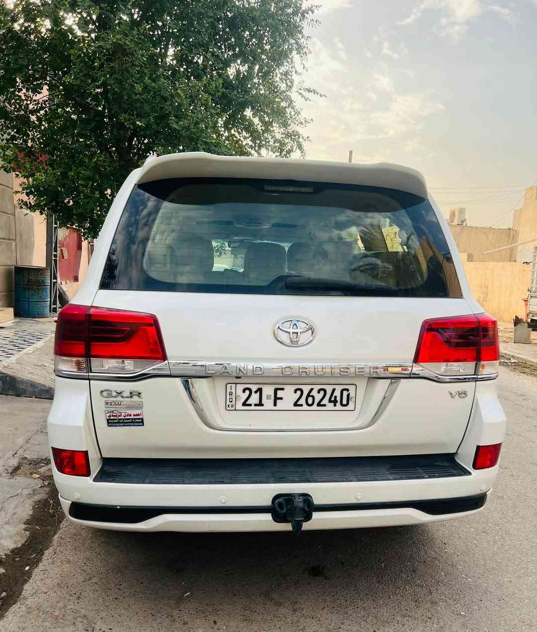 لاندكروز GXR • ٢٠١٦ • ١١٥ الف