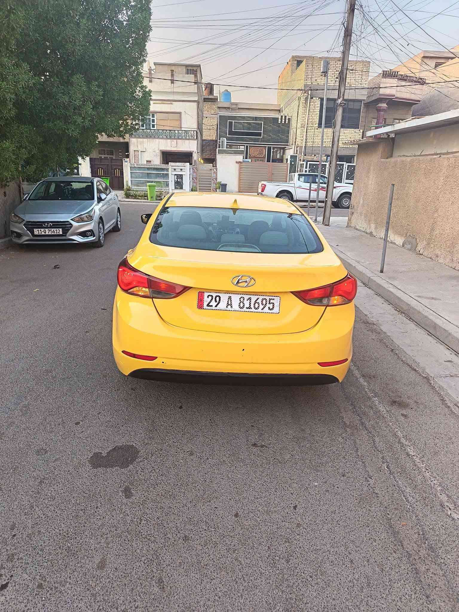 من رخصة الآدمن
النترا للبيع 14 شكل ال15 امريكي حادثهه بنيد نفسه مصلح ليبل واحد بدون أي تبديل حتى دعاميات بلاديه . رقم واسط انگليزي بأسمي ومكاني بغداد الشعله. تحويل باي مكان . سياره نضيفه كلش وجاهزه بدون اي نقص گير مكينه 1800 دوش . تبريد منضومه جديده ثلج . كشنات وگاعيه جلد 
السعر 92 . هاتف او واتساب ***********
