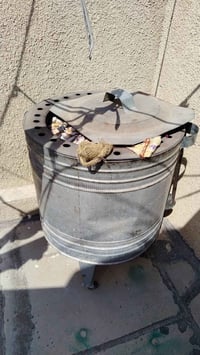 عندي أغراض مستعمله قليل نظيفه للبيع  07767081078  العنوان بغداد الجديد...