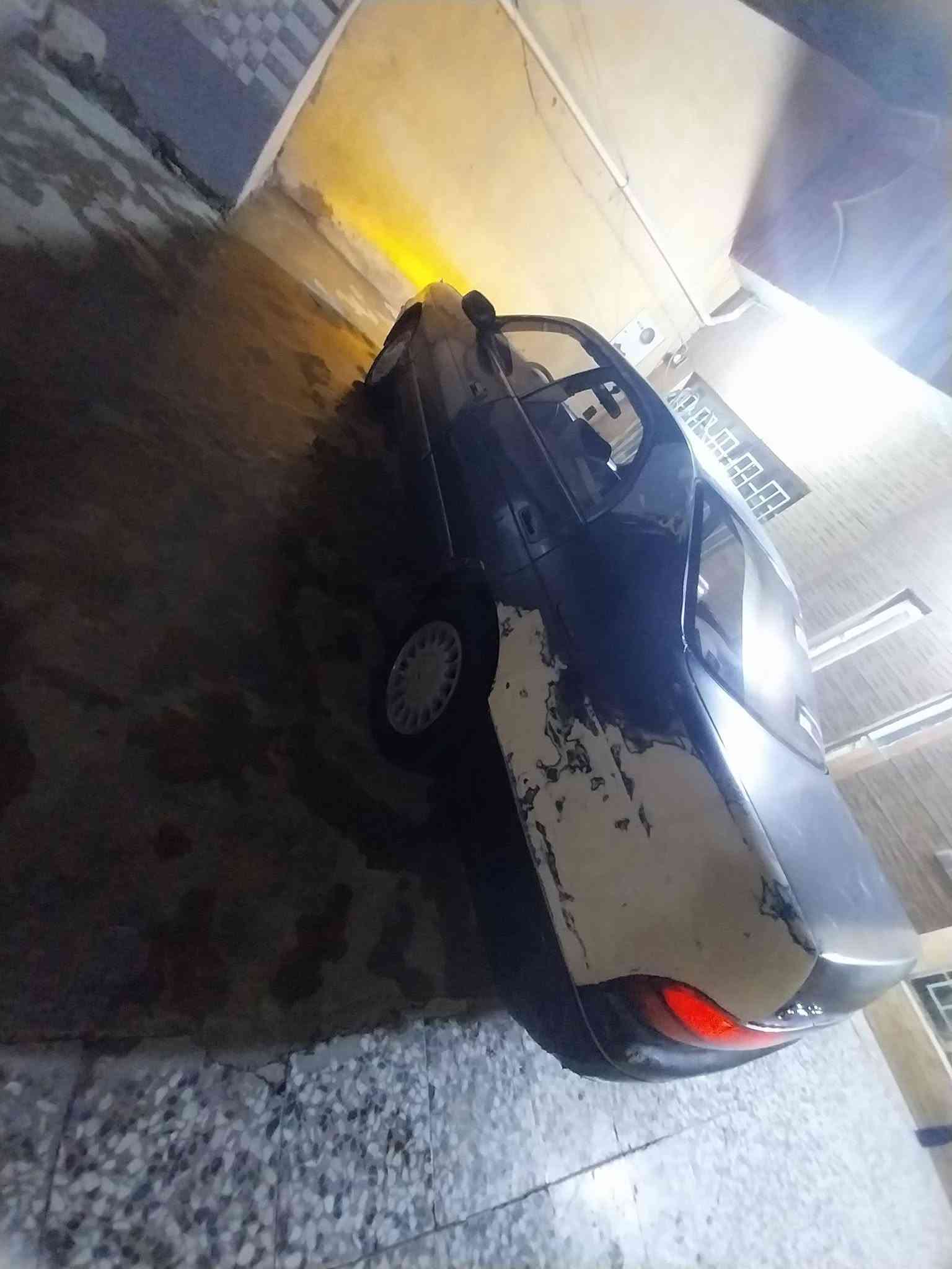 سلام عليكم سياره بطه موديل 1993مكينه ٢ونص كير مكينه مكفوله صدر أمامي خلفي يحتاج تبديل كهربائي كلا شغاله دوشمه جديد وتبريد شغاله بس الفان نقصه سياره مكفوله من كص والضربه والنقله الجثه.  سياره رقم كربلاء   بسم ابن عمي سياره كبل تحويل بسمك والسعر سياره ٣٦وبيهه مجال ومكاني بغداد وهاذ رقمي ***********

