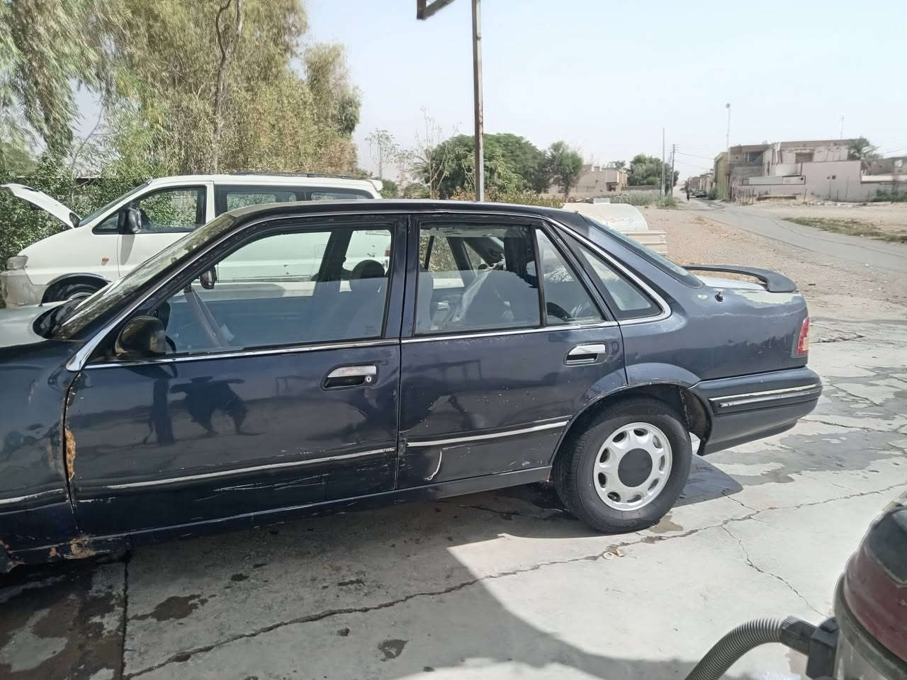 سيارة دايو برنس ٩٤ للبيع نضيف مابي عيب ٣٣بي مجال رقم جديد سنويه جديد بسمي *********** مكان خانقين
