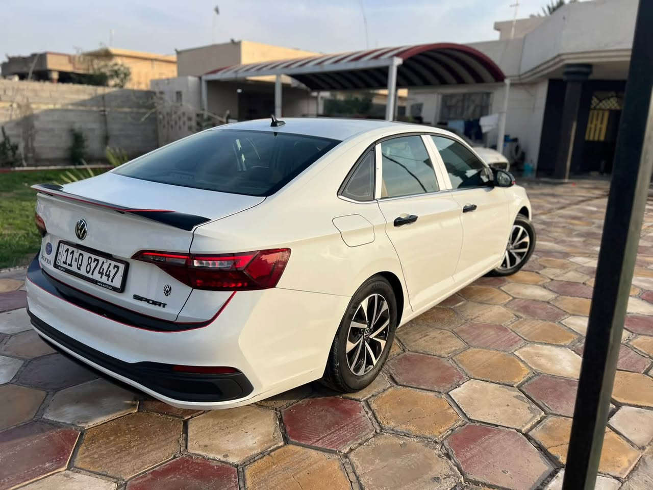 🚘 فولكس فاغن جيتا 2024 S وارد أمريكي 🇺🇸
للبيع Volkswagen Jetta 2024 S
🔹 وارد أمريكي 🇺🇸
🔹 محرك 1.5 TSI تيربو
🔹 158 حصان
🔹 قير عادي 6 سرعات
🔹 دفع أمامي FWD
🔹 الممشى: 70 ألف ميل

🔧 مواصفات السيارة:

✅ شاشة وسطية 6.5 إنج
✅ Apple CarPlay وAndroid Auto
✅ Bluetooth وUSB-C
✅ كاميرا خلفية
✅ مثبت سرعة Adaptive Cruise Control
✅ Lane Assist
✅ Front Assist مع تحذير اصطدام وفرملة طوارئ
✅ Blind Spot Monitor
✅ Rear Traffic Alert
✅ Travel Assist
✅ مكيف يدوي
✅ تشغيل ودخول بالمفتاح الريموت
✅ مقاعد قماش
✅ دركسون جلد
✅ مرايات كهربائية ومدفئة
✅ مساحات حساسة للمطر
✅ مراية وسطية تعتيم أوتوماتيك
✅ إضاءة LED خلفية
✅ جنوط ألمنيوم 16 إنج
✅ ABS + أنظمة ثبات وتحكم
✅ 4 ديسكات فرامل
✅ 5 ركاب

📌 حالة السيارة:
الضرر كان بالباب الخلفي وتم تبديله بباب نفس اللون.اصلي
الإيرباگات طاكّة.
يوجد صبغ بسيط بالهلال الخلفي.
والسيارة متاحة للفحص.

📍 الفحص على المشتري وبأي مكان يختاره.
💰 السعر 135 بيها مجال 
📞 للتواصل: *********** اتصال 

واتساب ***********
