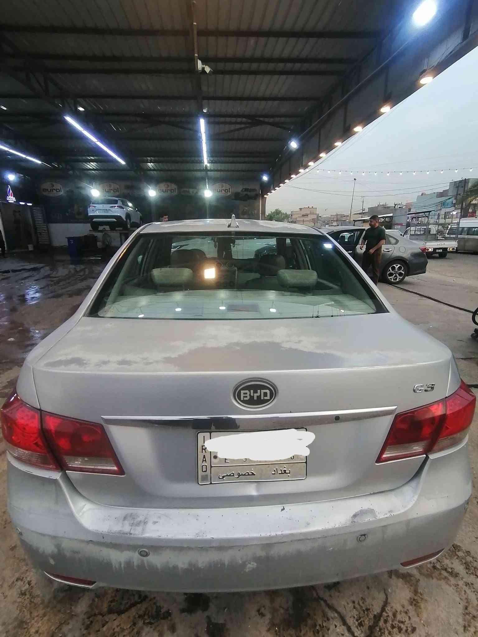BYDسياره للبيع
استخدام شخصي 

موديل 2013 G3  
  محرك 1600 كير عادي المرغوب
 
عداد المسافة : 85  كم حقيقي 

تخم تايرات ✅ 
 ادامه كامله على السياره ✅

 بصمه  ✅ 
فتحة سلايد ✅ 
حساسات خلفية ✅
مقاعد جلد  ✅

🔴 صفحة السائق مصبوغه 

💰💰 
السعر 45 $  وبيها مجال

رقم الهاتف
 واتساب *********** 

رقم الماني بغداد
مكان السياره بغداد
