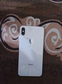آيفون XS ماكس • ٢٥٦ • بطارية ٨٠