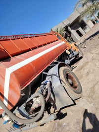 فولفو • موديل ٨٣ • محرك ناقص