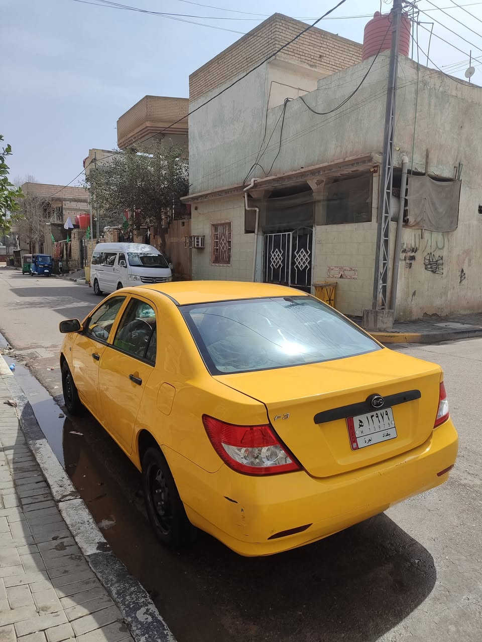 بي واي دي موديل 20 رقم بغداد راعيه مضمون يمي مكفوله ضربه وصبغ فقط الباب الخلفي مصبوغ كير عادي جاهزه حداديه تبريد تخم تاير مكينه كير كهربائيات كله شغال السعر 55العنوان بصره حي الشرطه رقمي ***********
