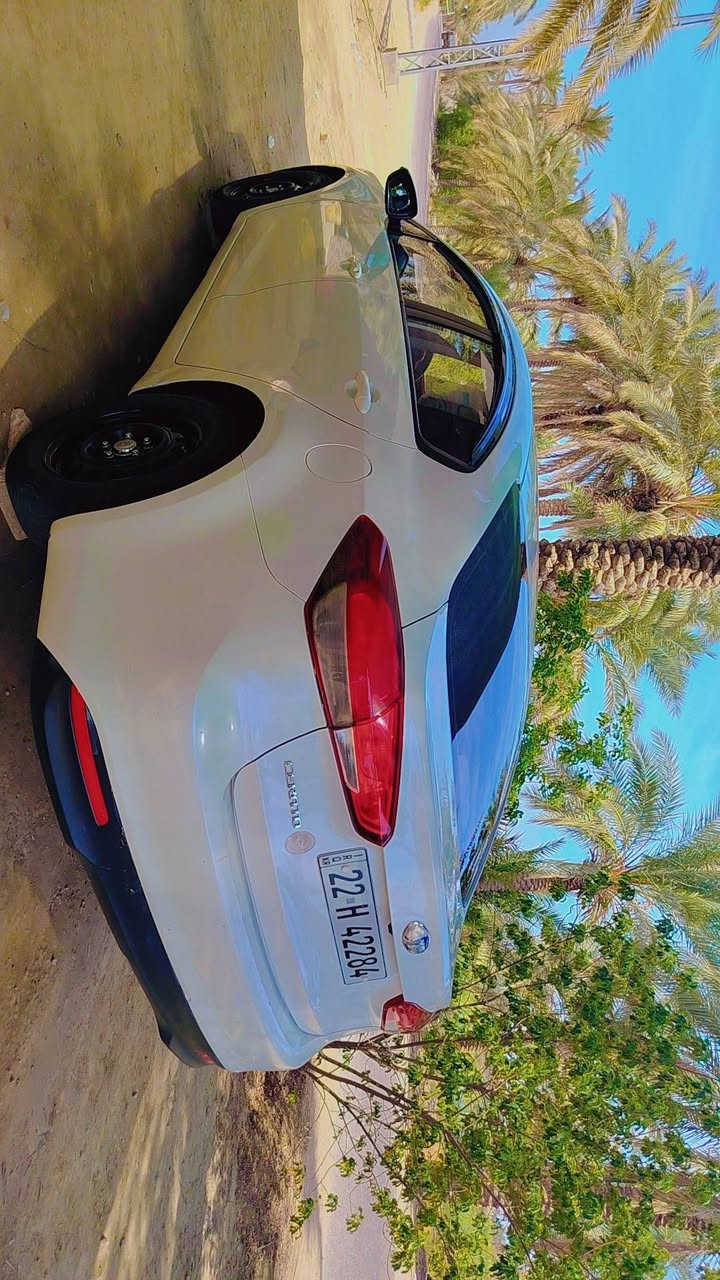 سيراتو 2018خليجي محرك 1600
كفاله عامه من الصبغ ول بارد بيه شخط بصيط بل جاملغ 
الخلفي السياره مامتعوبه حلوه السعر 130وبيه مجال 
ترهم مراوس مكانه بابل كفل يم صيطرت ام عباسيات 
***********
