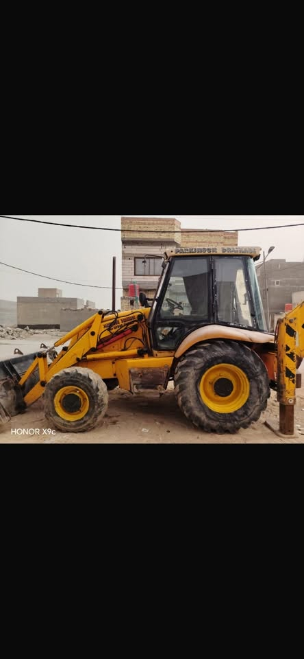 جي سي بي • ١٩٩٧ • البصرة