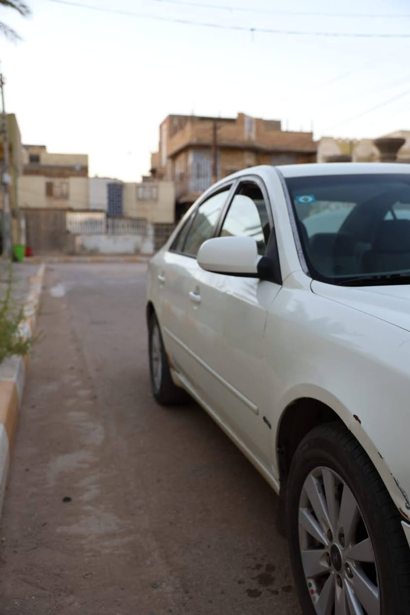 هيونداي سوناتا2005 خليجي رقم بغداد ضربتهة الجاملغ الامامي جهت الراكب والهلال الخلفي نفس الجهة كير ومحرك مكفولات سعرهة ب80 وبيها مجال للتواصل*********** أو *********** مكان السيارة الديوانية ديوانية, القادسية
