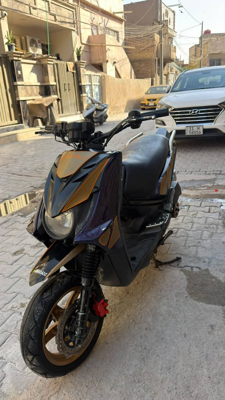 اعادة نشر بسبب الوعود الكاذبة
سكنس جبلي مزودة مكينة بلادي بيها غراض هواي كله اصلي 
ستيرن ks
يدات بريك 
قبق عنبار
فراك مال بريك 
صالنصة حلزونية
 كلجات رياضي
بك لايت r6
طلاعات 
دواسات ستيل 
سبايدر رياضي 
بجم بومه 
دبلات خلفي 
جاملغ امامي 
شلعة معدل دبلات تخبل بريكات رايدها 1150 وبيها مجال مكاني الحرية ساحة عدن
***********
