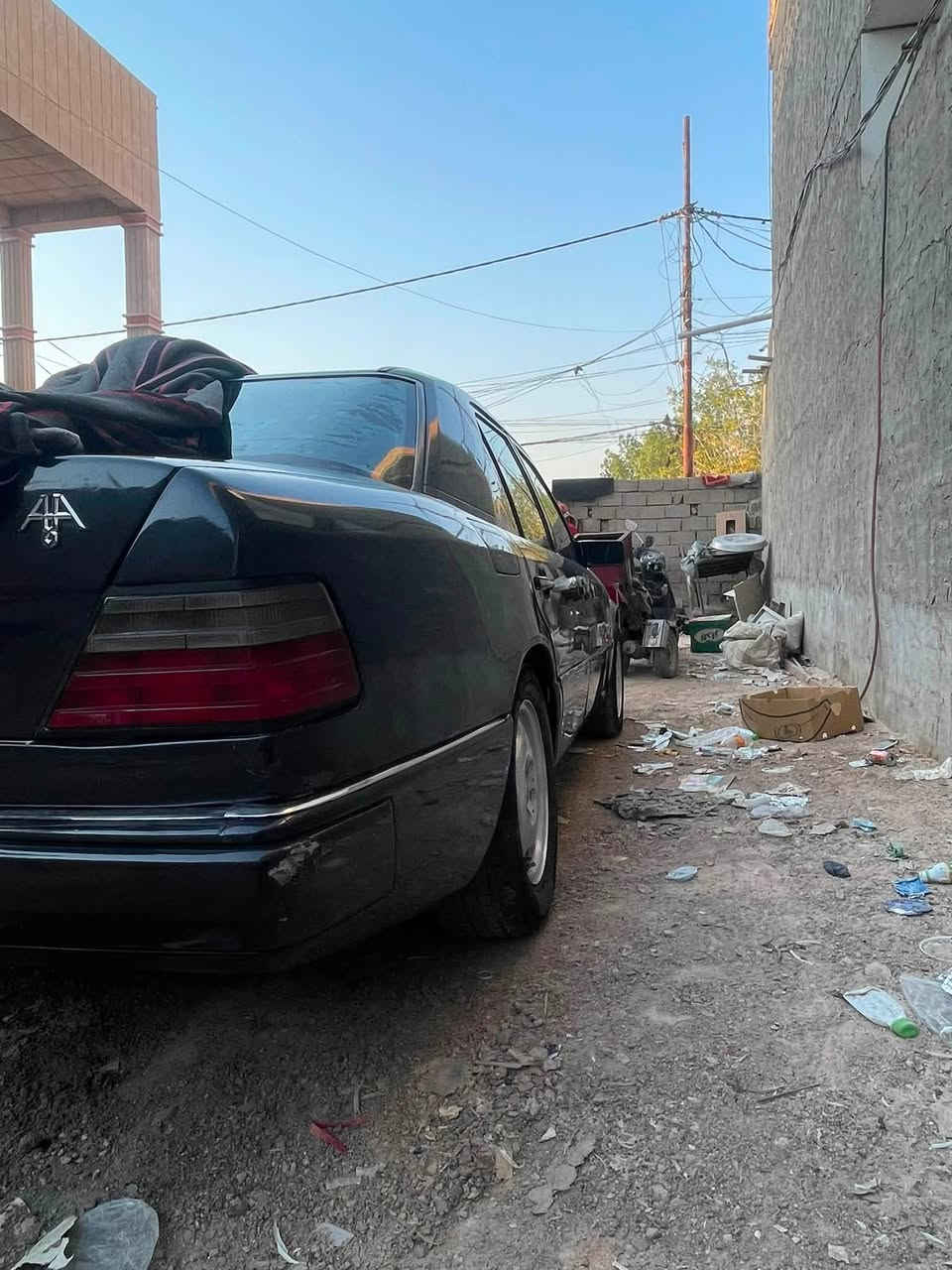 السلام عليكم
دب 300
موديل 94
محرك vvt
مصبوغه عام
تبريد +كهربائات شغاله
تخم تاير جديد 
سستم سماعات 
رقم نجف
مكان السياره نجف 
السعر 52
***********
