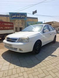 السلام وعليكم اوبتره للبيع موديل 2011 الشركه العامه سياره كامله كل نقص...