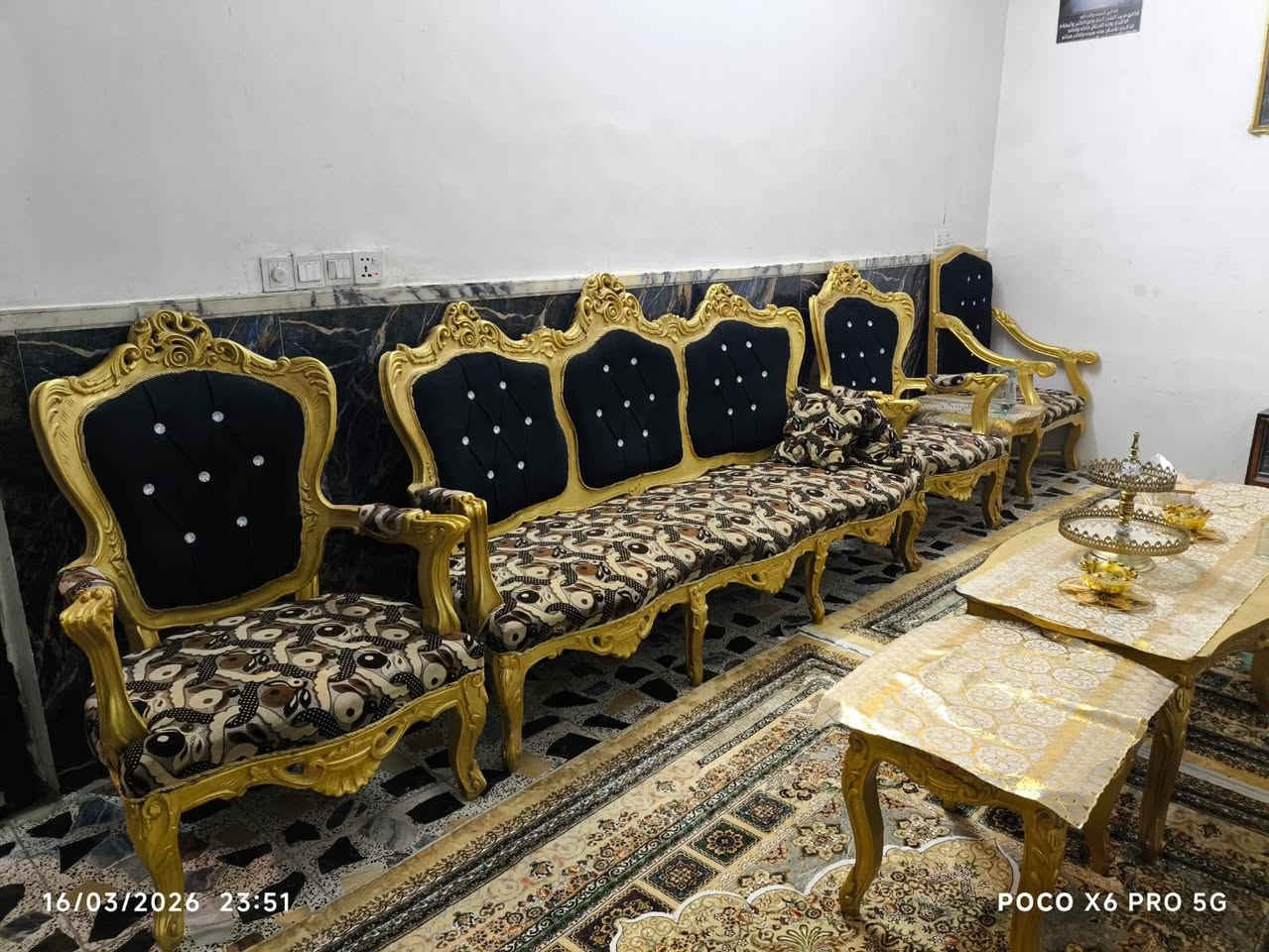 تخم ملكي زان مصري 14مقعد السعر ٥٥٠ 
بغداد مدينه الصدر ***********
