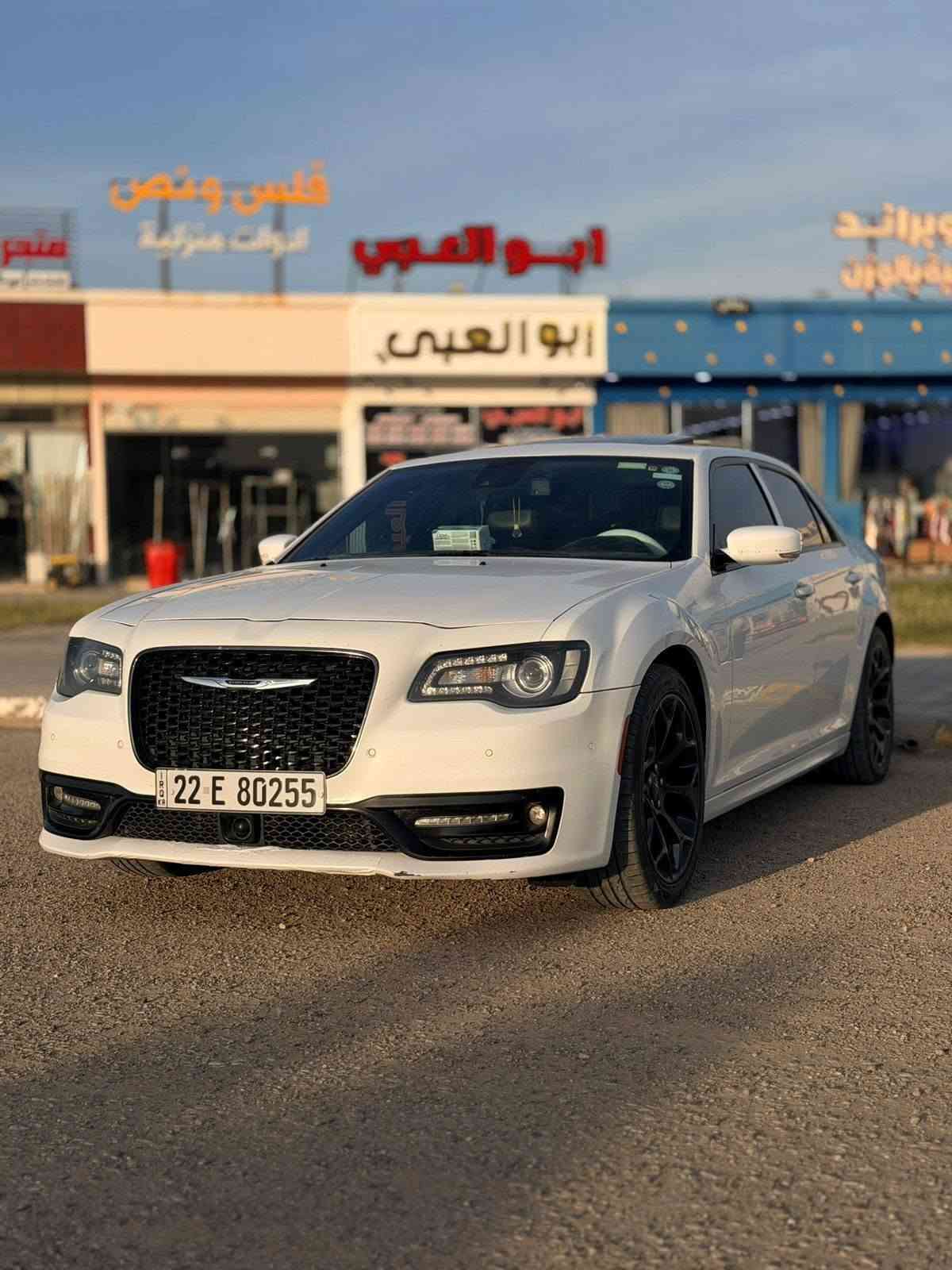 كرايسلر 300S • ٢٠٢٢ • ٦١ الف مايل