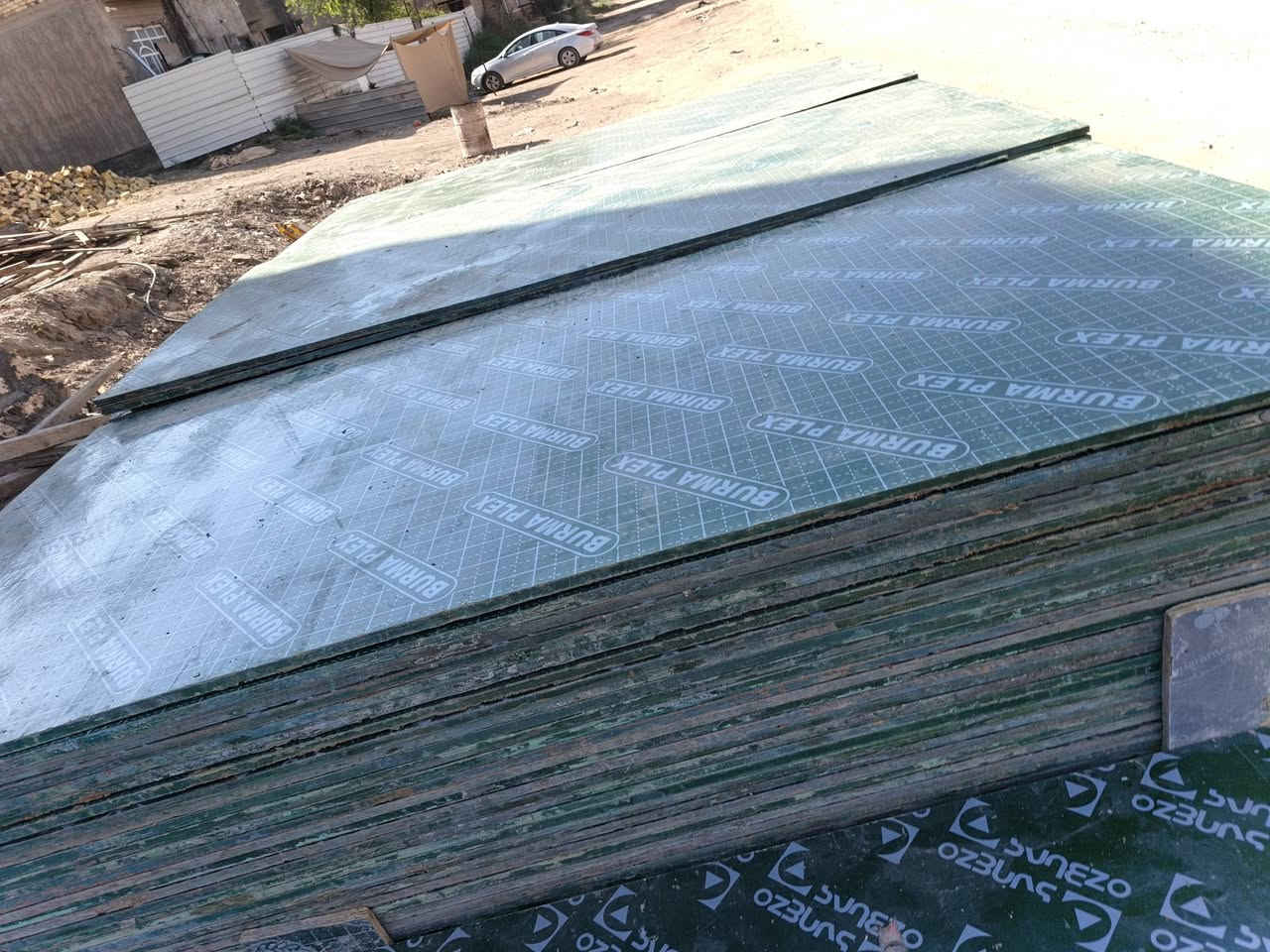 بالسلام عليكم بلاويد للبيع جميع القياسات موجودة كميات مفتوحه المكان حله الآستفسار ***********
