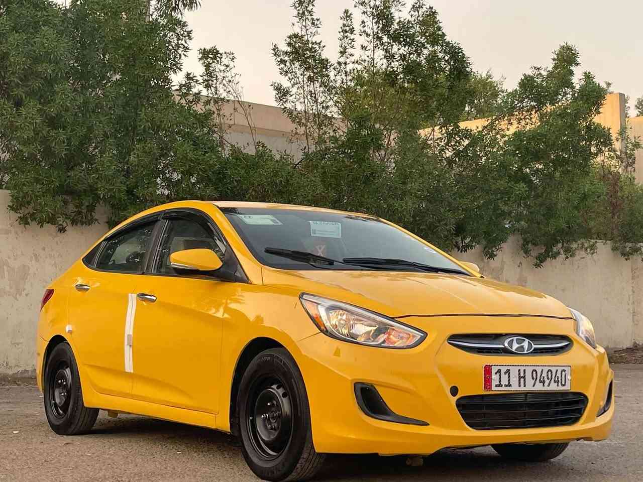 اكسند ٢٠١٦ وارد امريكي 
سعر ٧٨ بيهة مجال شراي 
حادثة فقط باب سايق بدون دواخل
موصفات نص فول 
مانع نزلق لد امامي خلفي 
دشبول صاج داخل بيجي 
٤ دسك كير اوتو 
محرك ١٦٠٠ لا تبخير ولا تنقيص
صدر امامي خلفي جديد
سيارة جاهزة ما بيهة اي نقص 
صبغة جديد 
رقم بغداد اسمي تحويل ثاني يوم
سنوية هزة هية مصفرة
مكان سيارة بغداد الشعب 
رقمي  ***********
