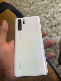 هواوي P30 برو • ١٢٨ • مع الشاحن والكرتون