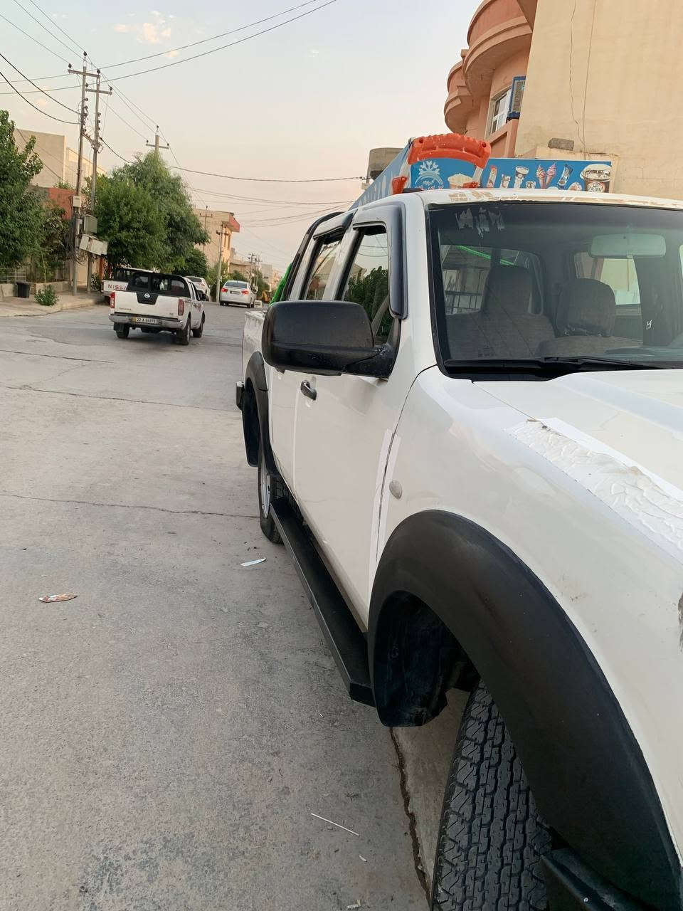 فۆرد ڕەنجەر مۆدێل ٢٠٠٨مەکینە بەنزینی بەخ دەبڵ ئەکسل شەفتەکانی لێکراوەنەوە سەیارە وەرگەراو دەعم و لێدراوی نیە عام بۆیاخ کراوە لەسەر ساخی کراوەتەوە گێڕو مەکینە بەشەرت تاقم تایە مانگێک ئەبێت بۆی بەستراوە گێچەکانی هەمووی مەزبوت و ئیش ئەکەن سەیارەکە مزایەدەیە کەرکوکەو بەیانی بچۆ ڕەقەمی بکە *********** رانية, السليمانية
