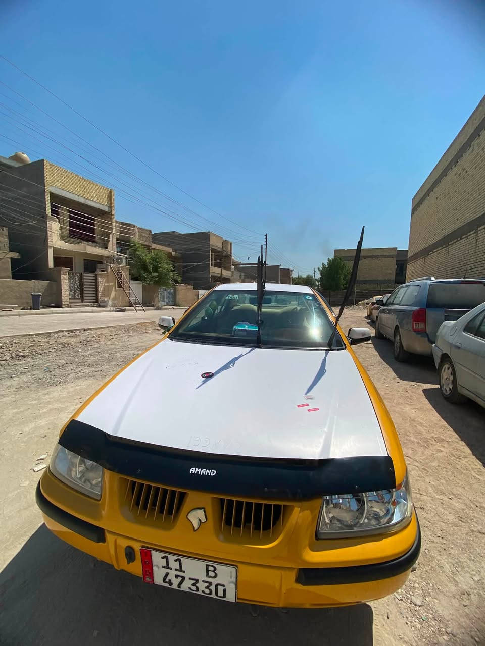 السلام عليكم سمنت ناطقة للبيع موديل ٢٠١١ سيارة مكفولة كفالة عامة من الصبغ والضربة كير مكينة تبريد شغال السيارة جاهزة ونضيفة للبيع  السعر ٤٠ وبيها مجال المكان بغداد الزعفرانية   للاتصال ***********
