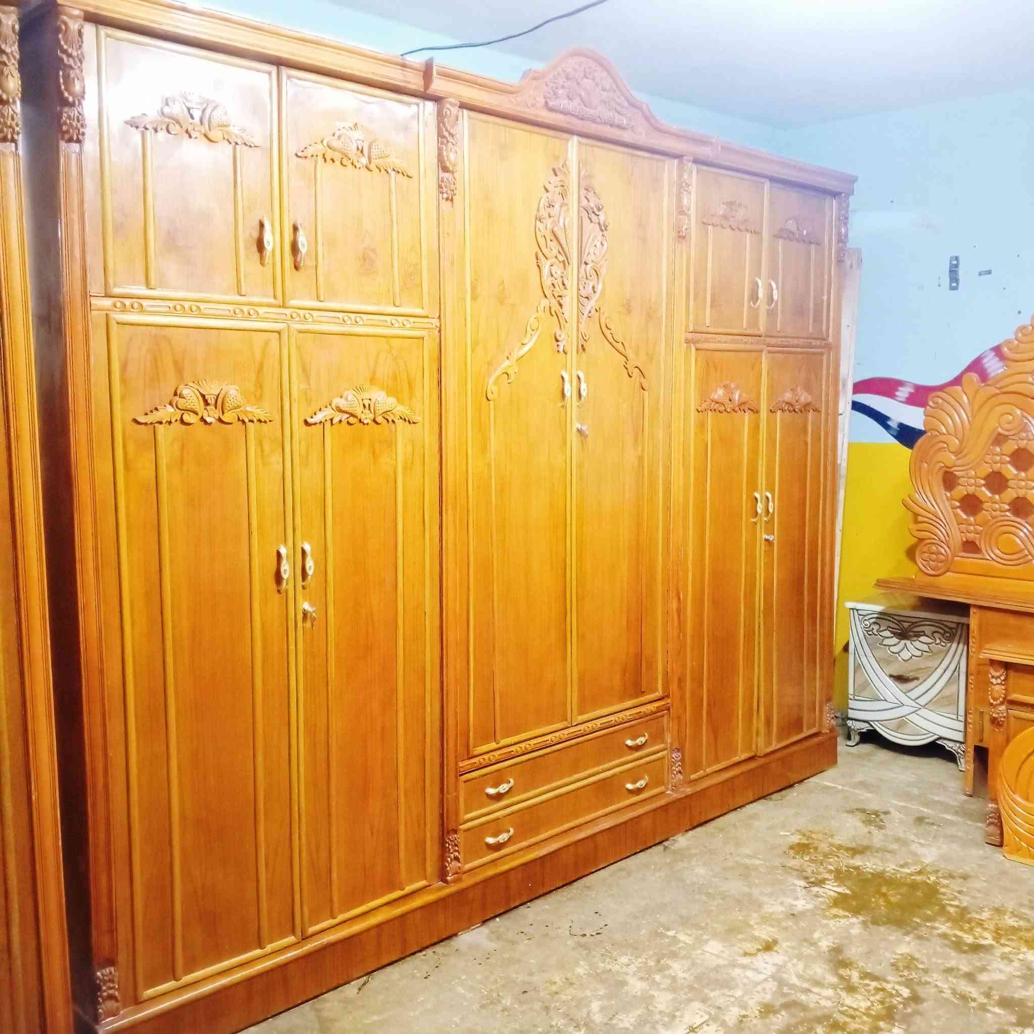 معرض ونجاره حجي سجاد ارخص الاسعار غرفه ام 6 طابقين تزكام داخل وخارج صاج ضهر جرجوبه زاويه كنتوريه بعلو كنتور ميز هديه غرفه جديده ضخمه كوت حي جهاد زويرجات مراسله او اتصال ***********
