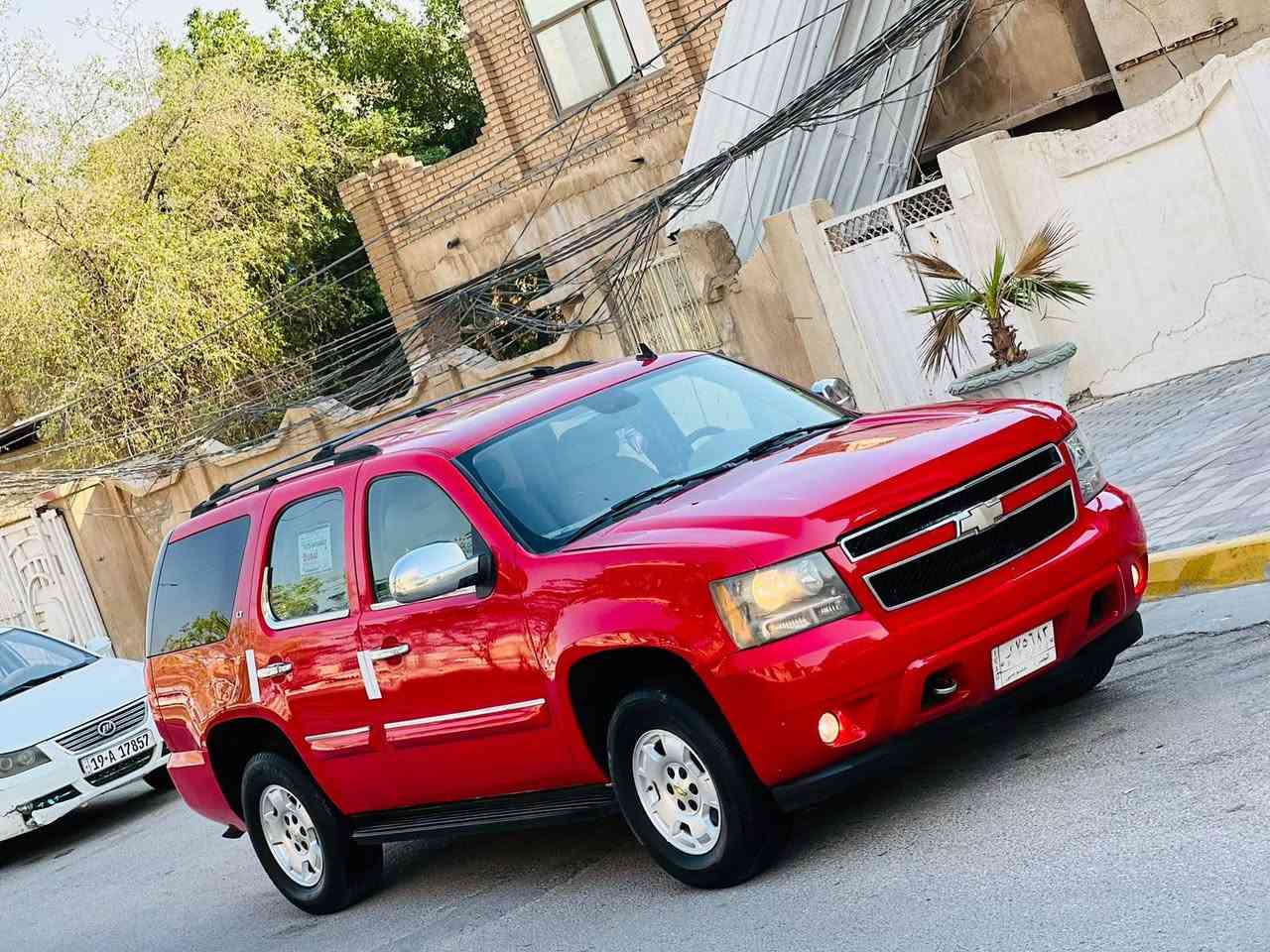 تاهو مديل2007 سعر138 وبيه مجال للاستفسار الاتصال ***********مكفوله من ضربه وتبديل بيه مكانان صبغ بسيطه بدون دواخل ولباقي كفاله عامه مواصفات LT سبعه 7راكب ثلث قطع تبريد جنطه شفط تحكم ستيرن جيهتين كشنات جلد كهربائي شاشه كامره دواره مري كهربائي مثبت سرعه كشنات تدفئه تبريد مكينه 5300 مرغوب مكينه وكير مكفولات حداديه جديدهه تخم تاير جديد تبريد شغال ثلج رقم بصره الماني تحويل مباشر سنويه 30مشروع وطني مكان سياره كربلاء
