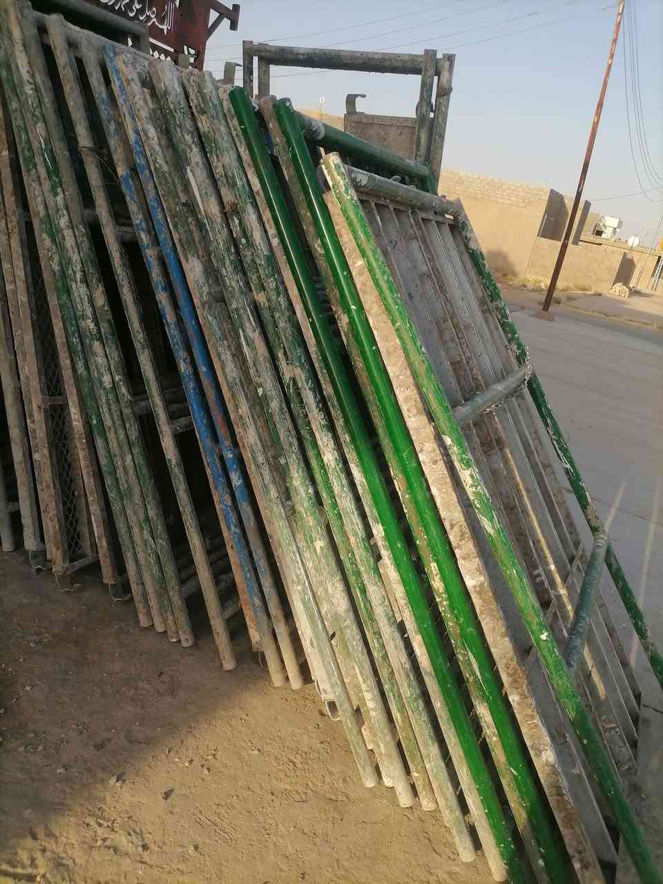 يوجد لدينا سكلات البيع مكان حديثه حي العسكري قرب اذاعه رقم الهاتف ***********
