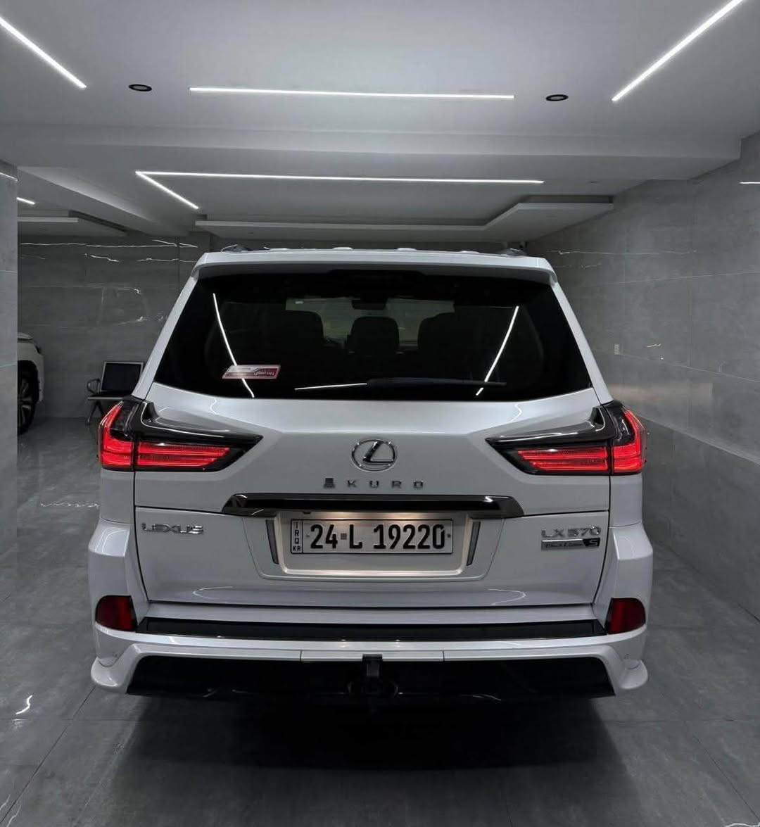 لكزس LX 570 كورو 2020 خليجية ماشيه 71 الف سيارة نضيفة كلش وحلوه  للاستفسار اكثر ***********
