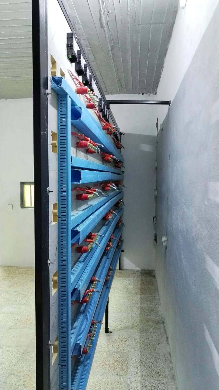 تم تفصيل بورد ذكيه450 جوزه يوجد بوردات خارجي كيبلات فافون قواطع 
يوجد نذام اقصاد وتحياتي الجميع ***********ابو العباس
***********ابو العباس
