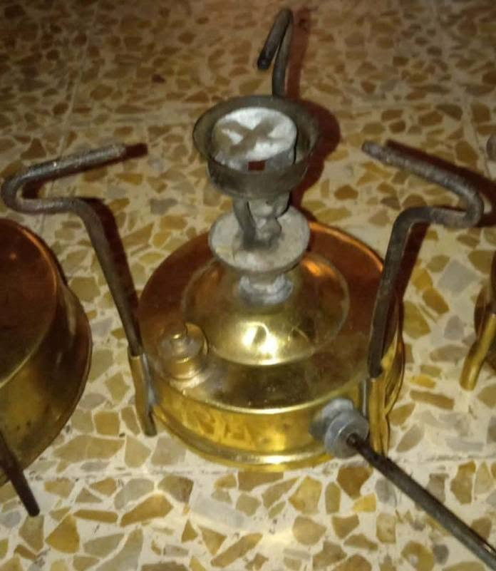 صنع سويدي • ٨ قطع • طقم كامل