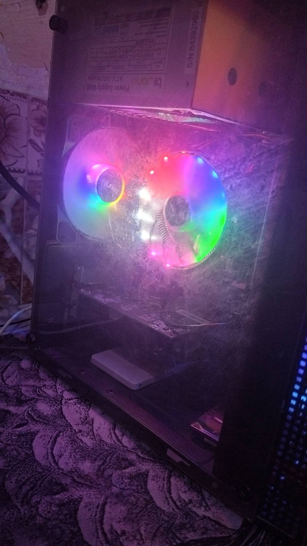 XEON E3-1230 • RX 550 4GB • منصب ويندوز11