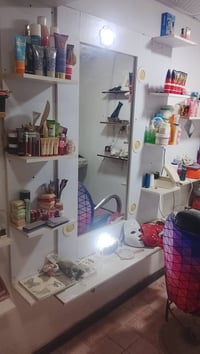 غراض صالون • مفروشات • بدون سعر