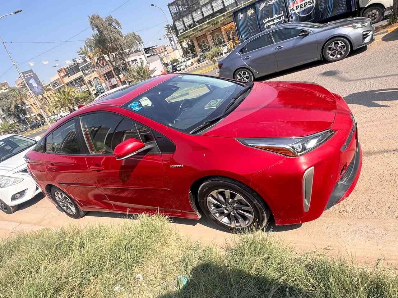 بريوس XLE • ٢٠٢٢ • ٦٧ الف ميل