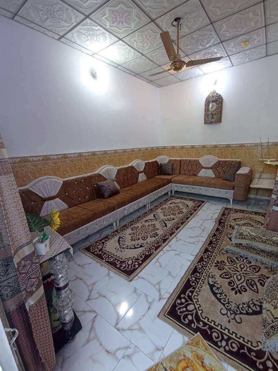 بيت ايجار 100م طابقين
بيت 🏠 100م للايجار طابقين
السعر 250

الموقع 📌 حي النداء قرب شارع 60 الثاني يم جامع حبيب ابن مظاهر

يحتوي  غرفتين واستقبال و مطبخ و صالتين وصحيات 

سيد مقتدى
للتواصل 
***********
