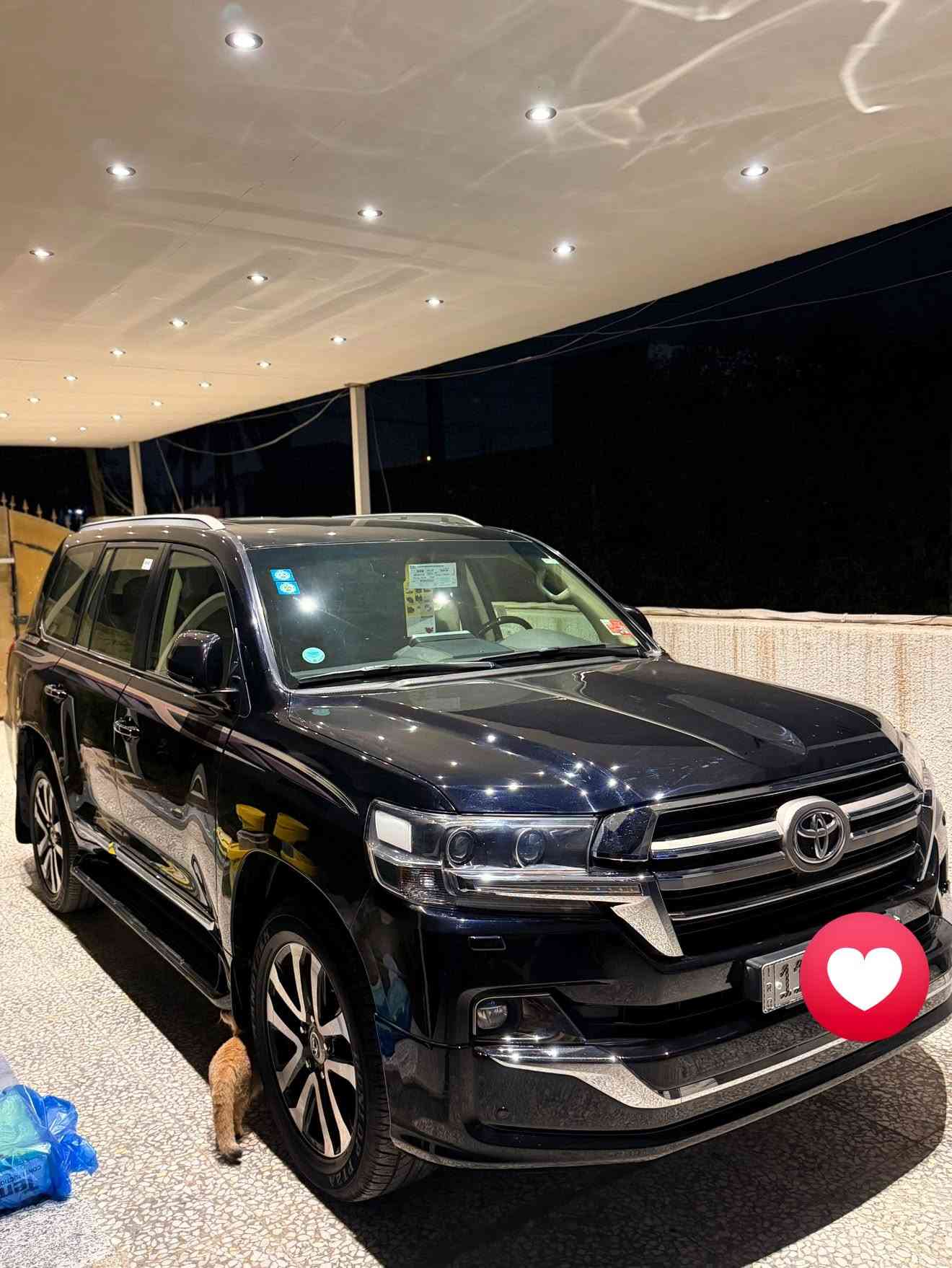 السلام عليكم
لاندكروز ٢٠١٩ بريم v8 مكينة ٤٦٠٠ لون اسود ملكي فول مواصفات ماشية ١١٦ حقيقي السيارة جديدة بدون اي نقص  بيها صبغ ب البنيد قليل اثر بلوكة واكعة ع البنيد الدعامية كفالة بدون دواخل بدون فتح البنيد بدون ضرر قياطين البنيد السيارة حلوة وجديدة رقم بغداد ب اسمي السعر ٣٩٨ وبيها مجال مكاني بغداد 
*********** هيثم
