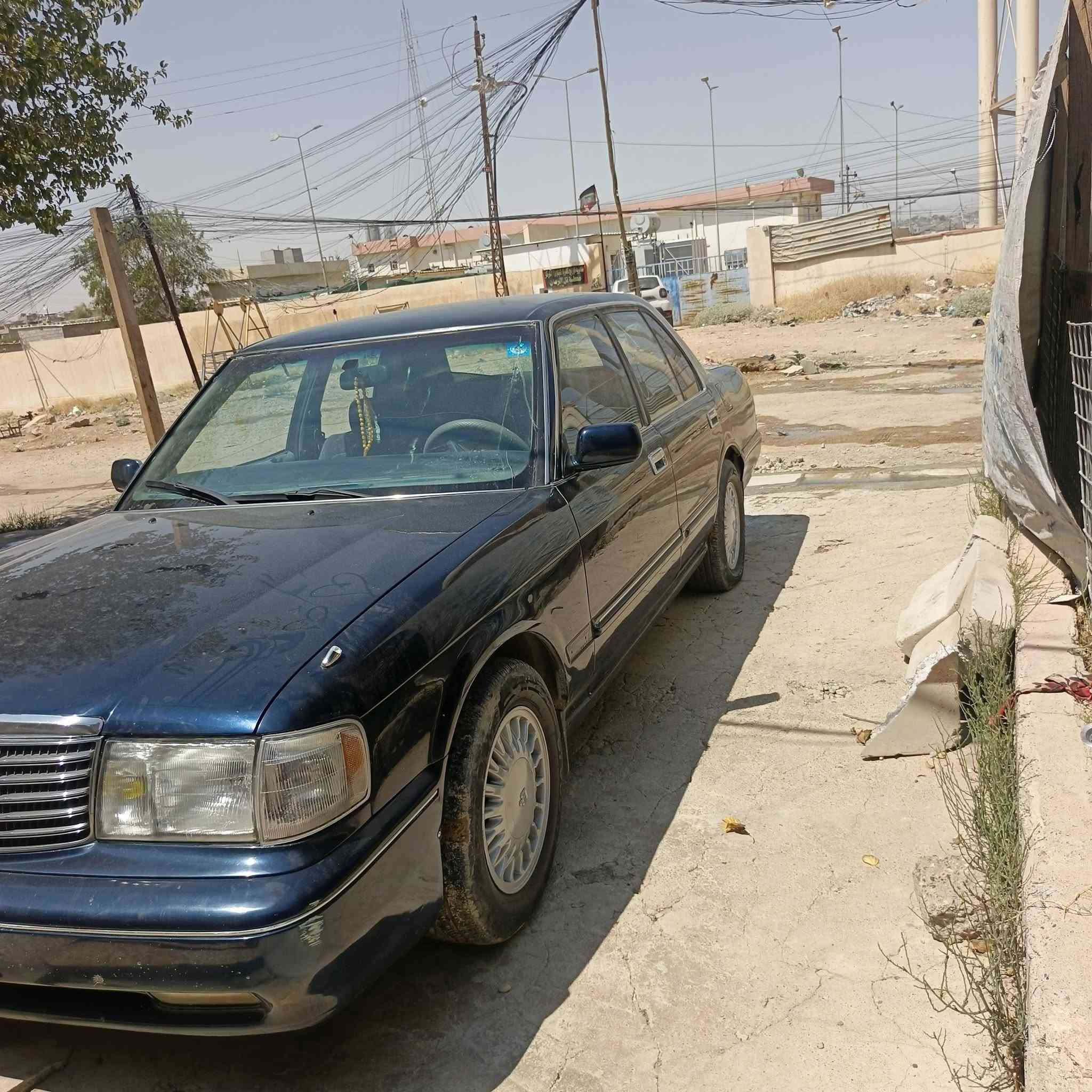 السلام عليكم ارنب للبيع
موديل ٩٣مصبوغه عام 
السياره كير واكسن شرط. 
السياره بسمي 
ويرهم مراوس كورك ***********
اسيا ‏‪***********‬‏
العنوان موصل الايمن
