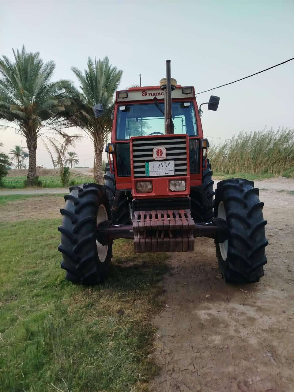 بسم الله الرحمن الرحيم
السلام عليكم
فيات 115 للبيع تكمه عريضه واكسن مخفي كما موضح في الصور 
للاستفسار الاتصال على الرقم التالي ***********
اتصال فقط
