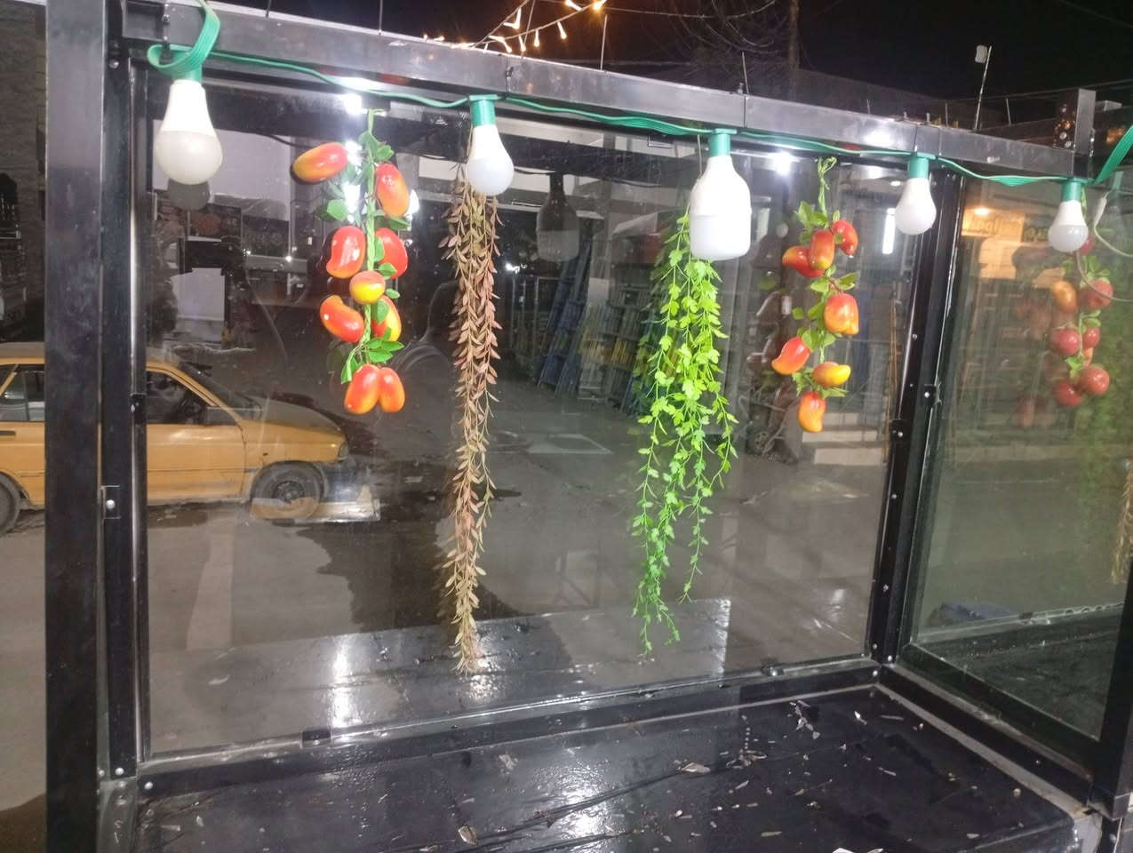 سلام عليكم
غراض مطعم للبيع
مجمده 160الف
براد عامودي عارضه 200بي مجال
شوايه دجاج غاز ماطور شغال 275بيه مجال
طباخ فلافل جديد 90 الف
ميز 3متر طول 90بي مجال المنيوم 
ميز كرسي كاشير 120الف
جام خانه كباب 150الف بيه مجال 
ديالى بعقوبة تقاطع القدس دور زراعه 
***********
