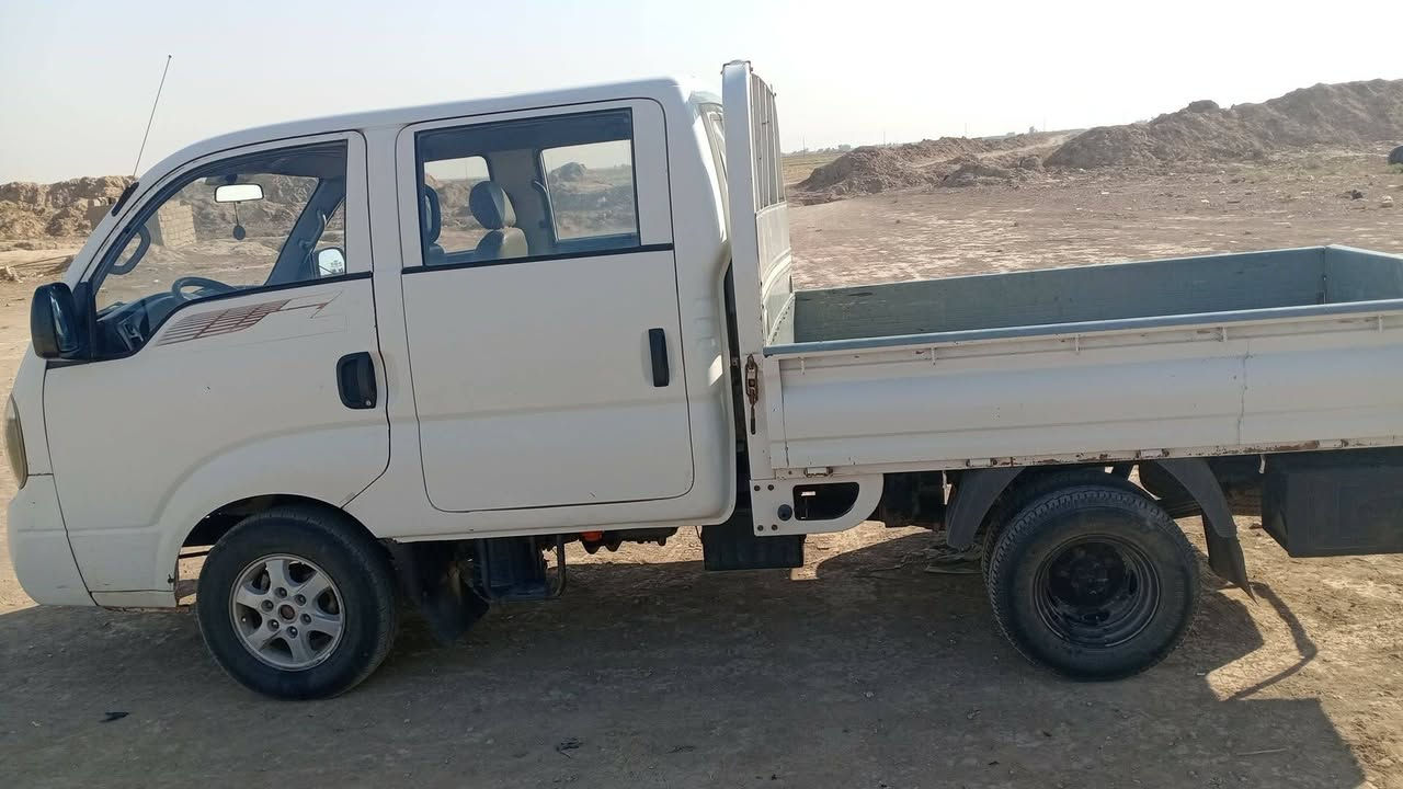 سلام عليكم كيه دبل قماره موديل 14قادسيه سنويه جديده تحويل ثاني يوم سياره جاهزه كير محرك تخم تاير فقط تبريد مايشتغل جاهزه المكان بابل شوملي *********** السعر 115 وبيه مجال  مكفوله لاضربه ولا صبغ ترهم مراوس ابكيه اقل منه
