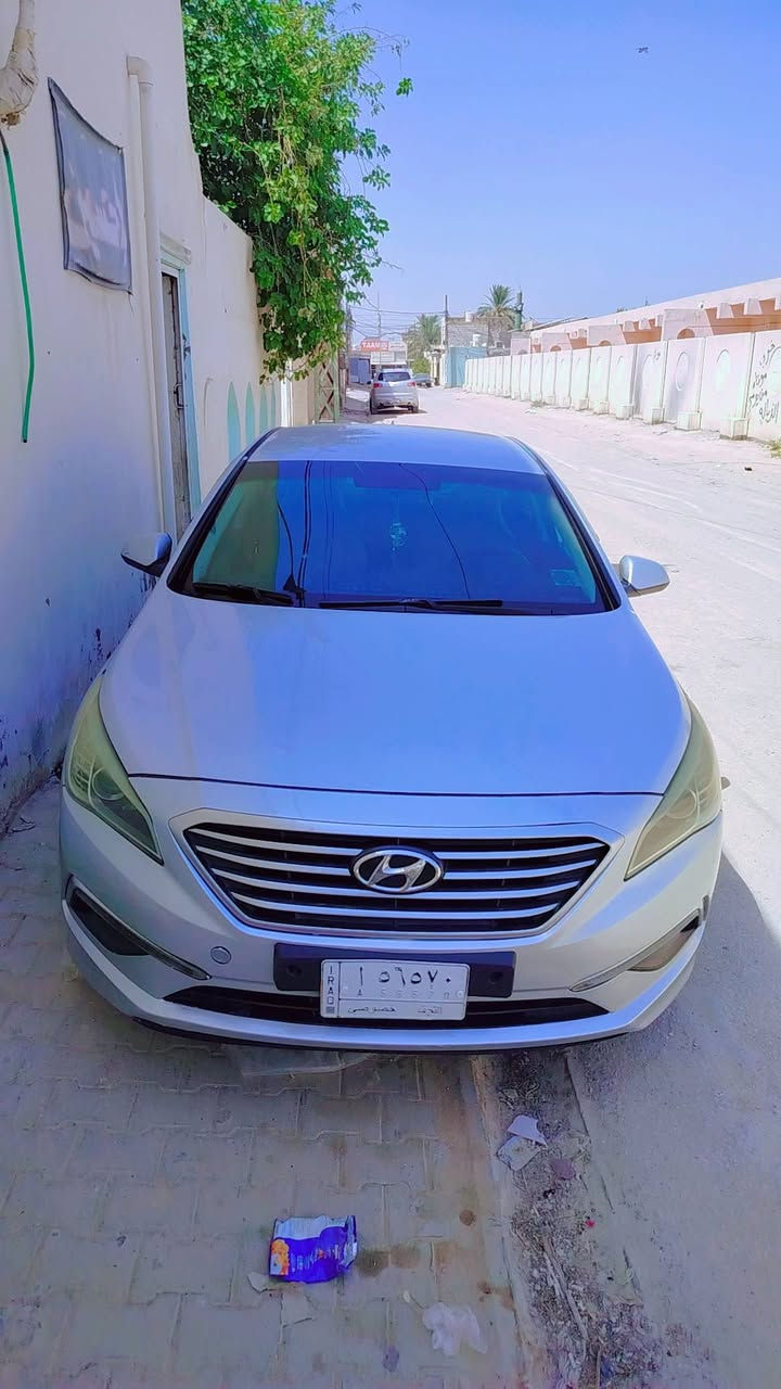 سوناته.  2015  امريكي بدون دواخل طختها جاملغ امامي فقط  صبغ حزام أثر جراد  جاهزه السياره  رقم نجف  ألماني   سعر  95   عنواني نجف كوفه.  هاتف (***********)
