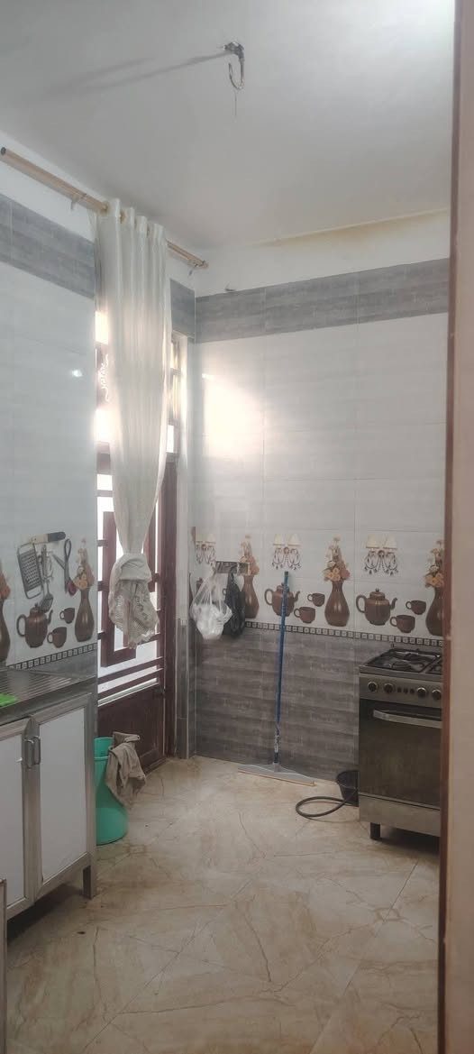 🏠 بيت للبيع في الإسكان العسكري – كربلاء

📐 المساحة: 110م²
🧱 البناء: طابوق جمهوري
🏗️ السقف: كونكريت
🏡 يتكون من:
• غرفة نوم
• صالة
• مطبخ
• استقبال
• صحيات داخلية وخارجية

📍 رقم الدار: 33089
💰 السعر: 110 مليون وقابل للتفاوض مجال قليل
📑 التواصل مع صاحب العقار مباشر👇

📞 للاستفسار والتواصل: ***********
