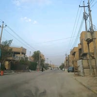 قطعة للبيع بسومر بالقرب من حي المعلمين يم مدرسة خولة بنت الأزور على شا...