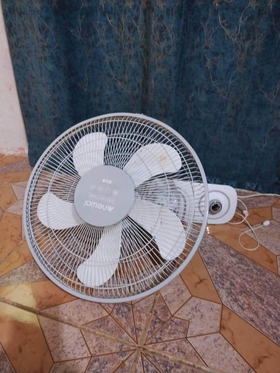بنكه للبيع السعر 15 بعقوبه التحرير الرقم ***********
