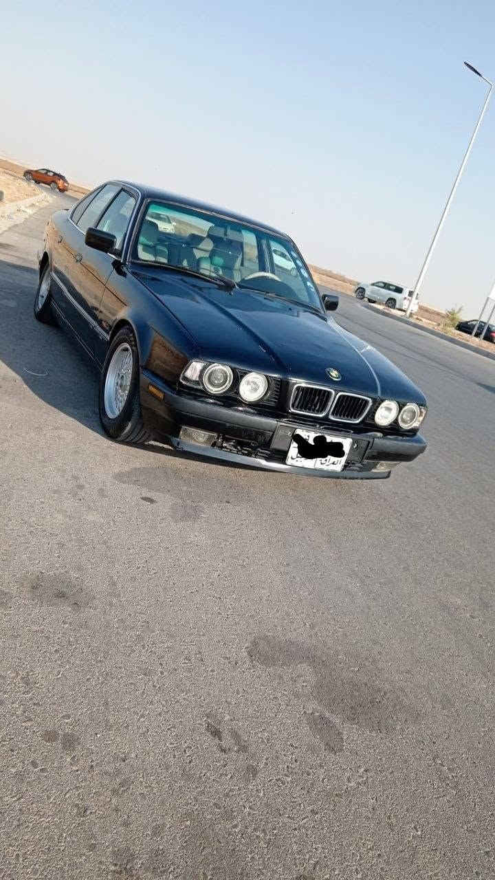 سلا عليكم/بي ام مؤديل/1993/حجم 530/كير محرك 525/كبس كير توماتيك
رقم أربيل هزه فحص جديد/شرط التحويل والوكاله غرامه عليه 24$ورقه تنزل من السعر/تبريد وكير ومحرك ابشرط كهربايات كوله شغاله اي نقص مابيهه تخم تاير جديد صدر امامي وخلفي جديد مكاني أربيل السعر 65ورقه+غرامه تنزل من السعر يعني 41ورقه وبيهه مجال بسيط اي استفسار *********** واتساب أربيل, العراق
