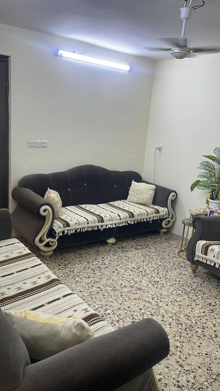 كنب ١٠مقاعد • الغزاليه • للبيع